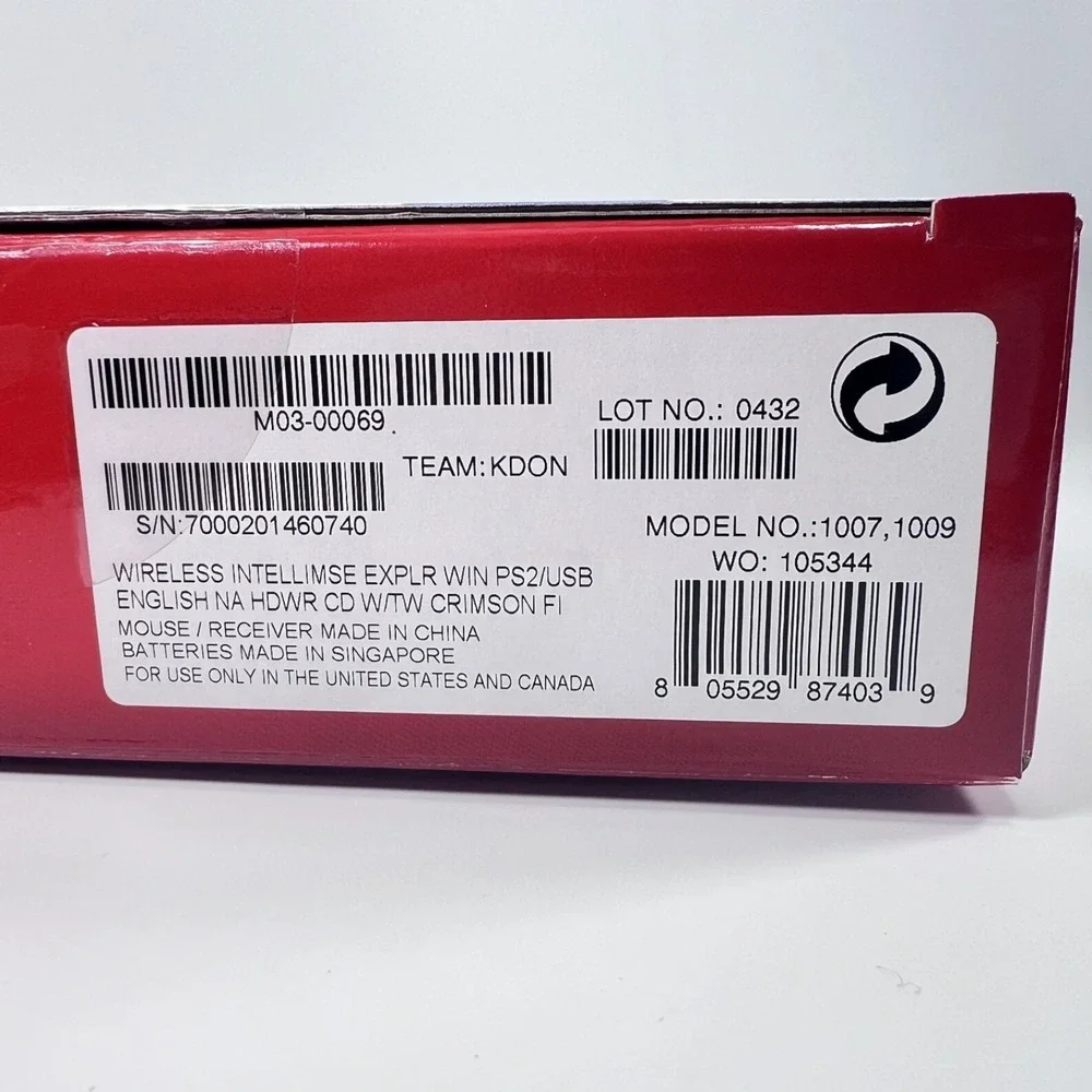NIB Microsoft Wireless IntelliMouse Explorer M03-00069 Crimson Fire Open Box New